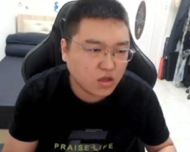 DNF：同样是改8护肩，旭旭宝宝提升近两千亿，茶哥却负提升