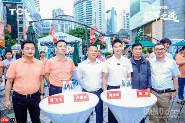 田亮空降 TCL 奥运中国行重庆站:体验众多黑科技