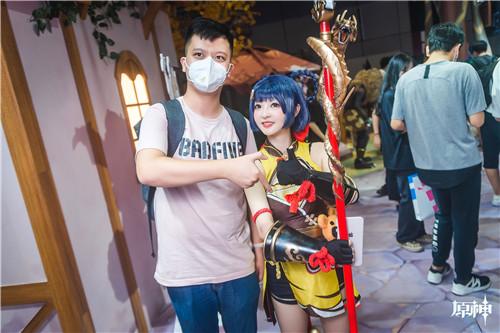 《原神》首次独立参展 BW现场直击