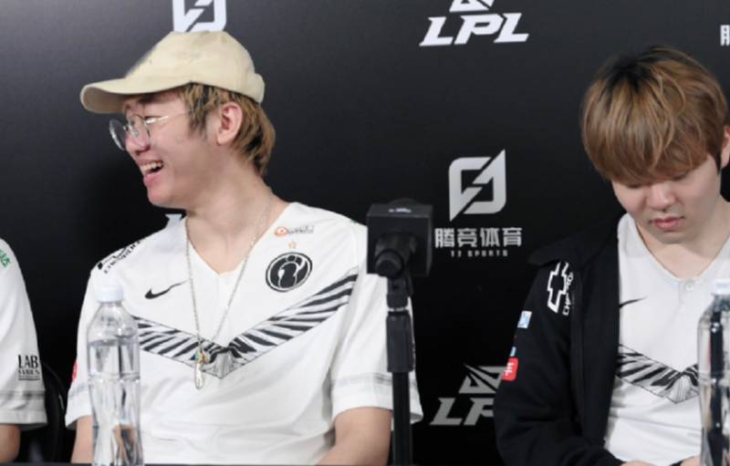 韩服列表更新！宁王连续战斗24小时 Faker熬夜训练