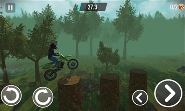 极限特技摩托车