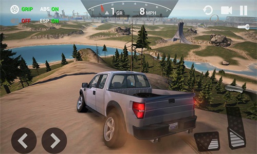 疯狂闪电赛车手游