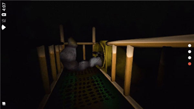 恐怖逃亡恐怖森林滑滑梯