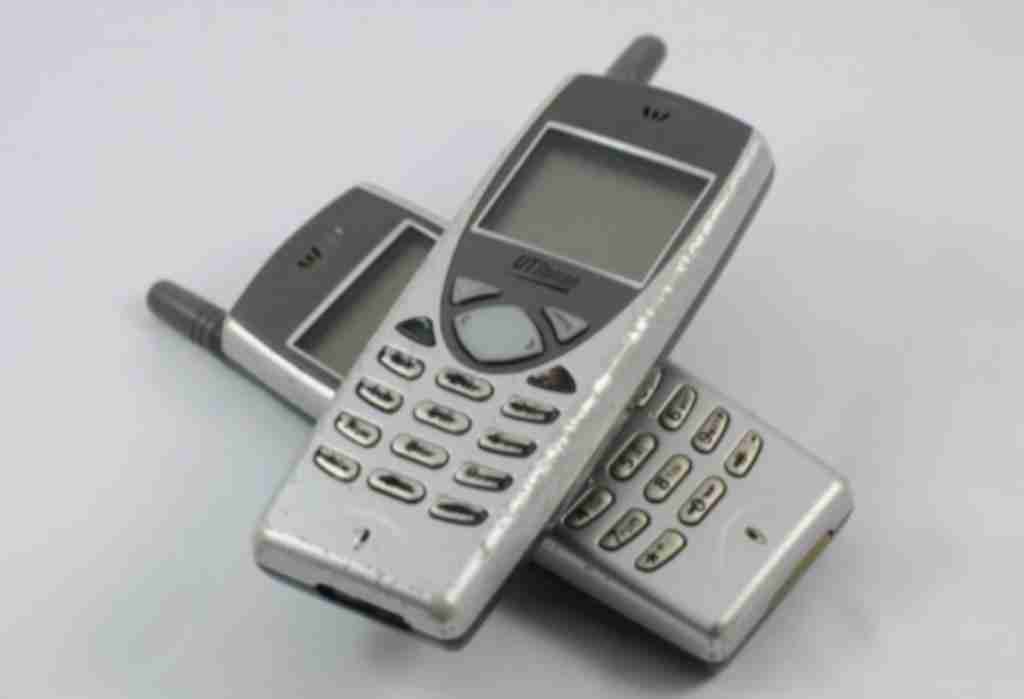 手机续航进化史:从镍电池到蓝海电池的跨越