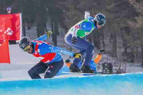 滑雪板十大排名_世界十大顶级滑雪装备