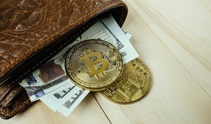 有比特币私钥是否就拥有比特币？比特币wallet有私钥能打开吗？