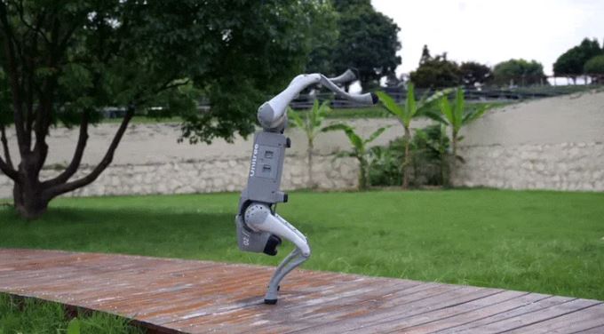 2025什么币才是主流？AI加密货币的十大关键趋势