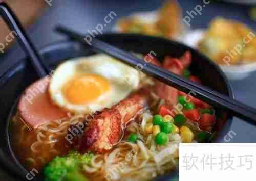 泡面的百变吃法：简单食材也能做出丰富美味