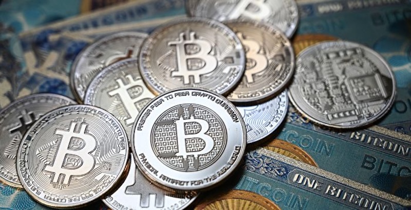 虚拟货币投资入门5步法 2025年最全数字货币投资指南，小白3天快速上手 - 菜鸟下载