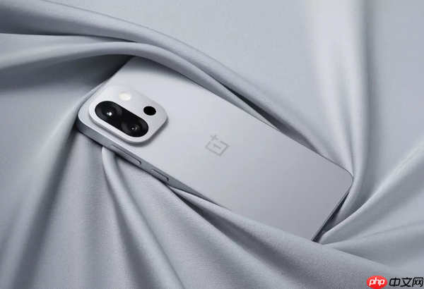 曝一加手机国内市场份额突破3% 618销量增幅达50%