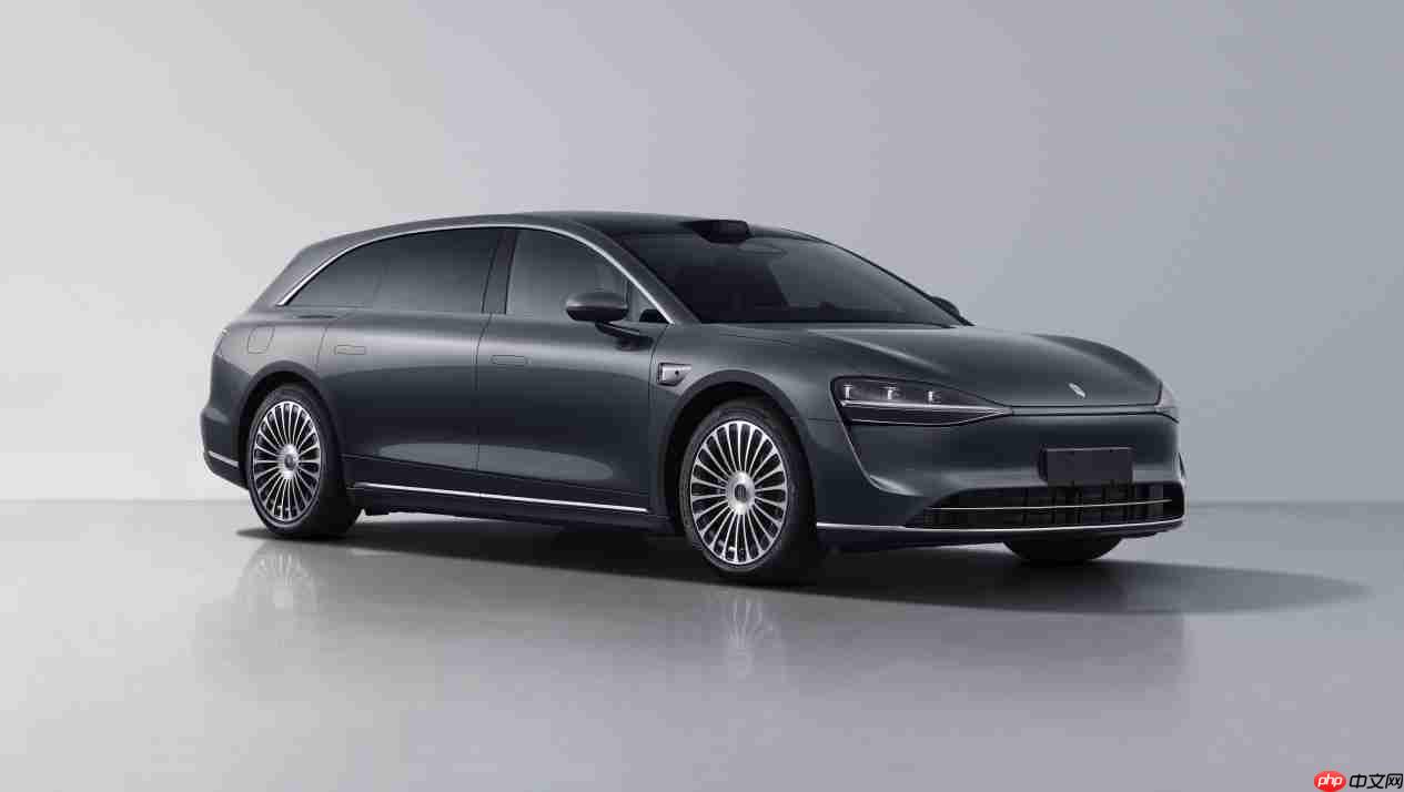 余承东称享界S9T将于9月上市，分布式4D毫米波雷达上车