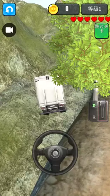 卡车爬坡冒险家