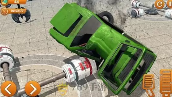 汽车碰撞模拟器