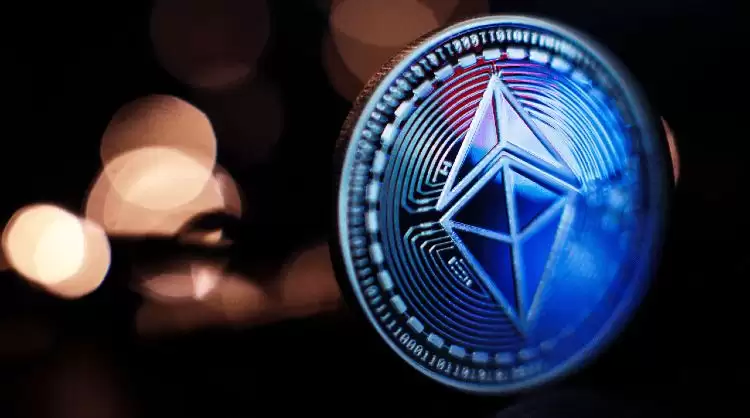 以太坊（ETH）是什么？怎么买？ETH价格预测2025-2050年