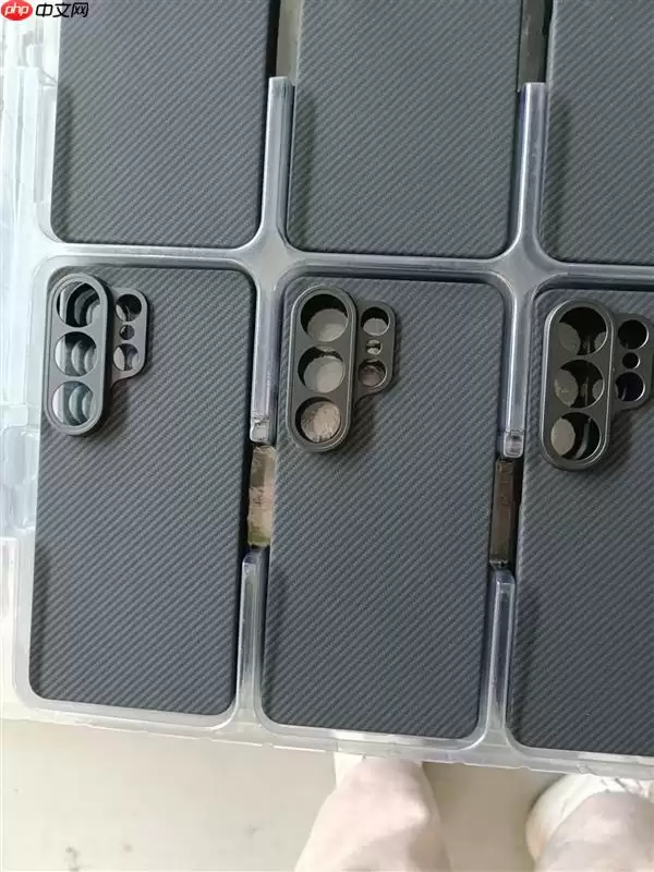 三星S26 Ultra前瞻：超薄设计挑战苹果iPhone 16 Pro Max