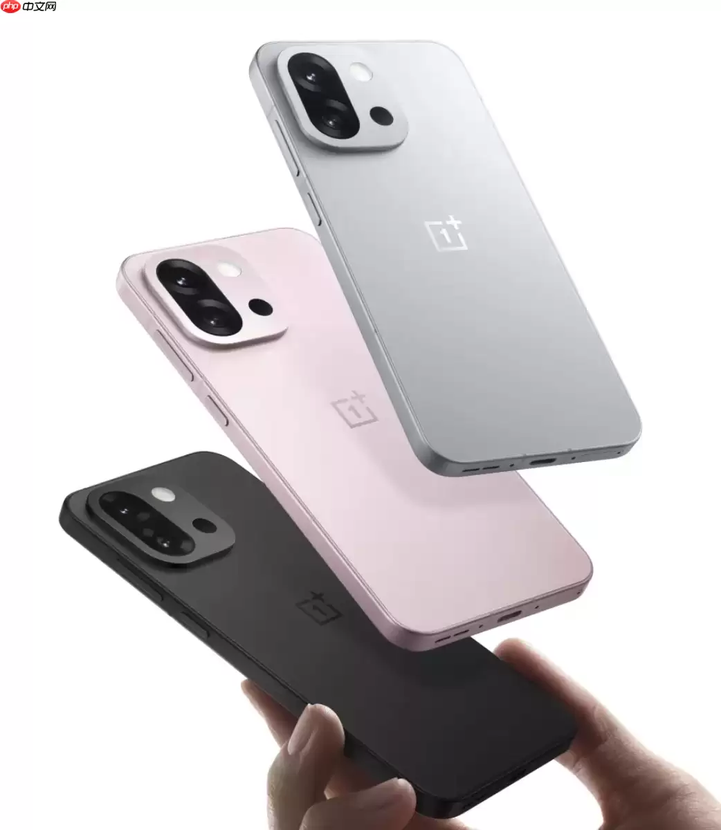 第五代骁龙8至尊版评测：一加15T三款配色真机曝光