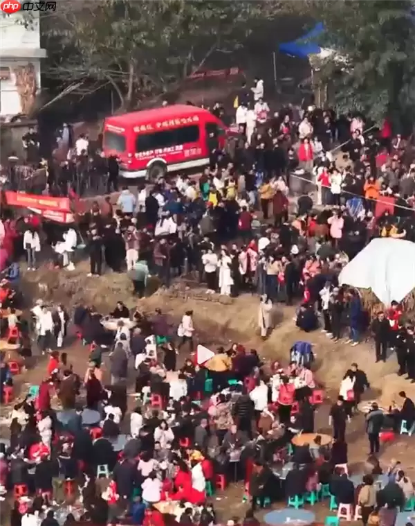 重庆千人聚集事件：5G基站建设加速下的农村网络变迁