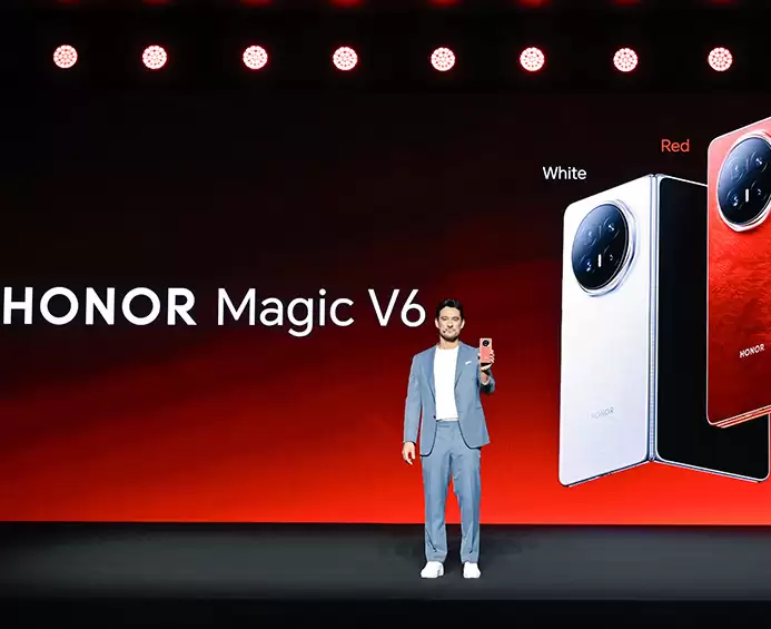 荣耀Magic V6海外发布：厚度仅8.75mm三年内第四次打破纪录
