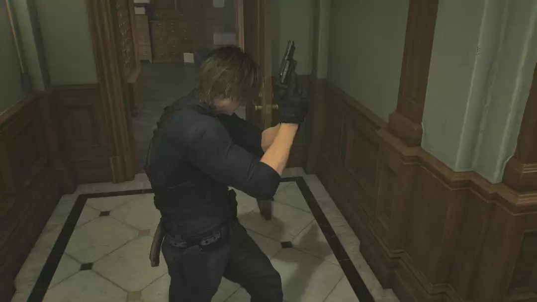 《生化危机》两大男神体型差异引热议 肌肉量夸张