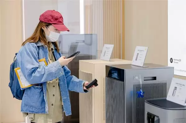 鸿蒙智选 720 空气净化器铂境 Pro Max 登陆 AWE 以技术创新打造全场景呼吸解决方案