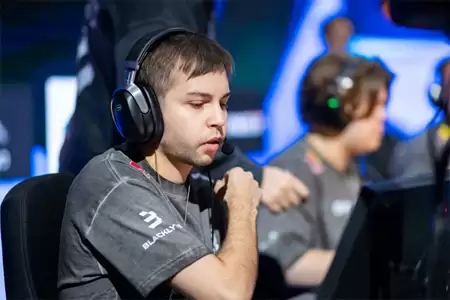 ‌Spirit爆冷出局！sh1ro迷茫发声：不知道哪出了问题，chopper承认状态不佳