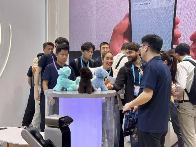 科沃斯广交会展台产品陈列