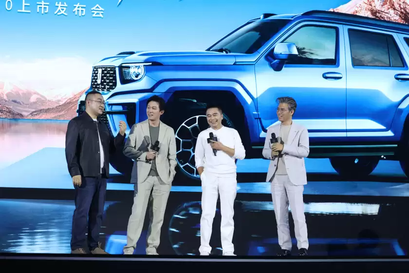 麒麟云中现，境启新人生！全新坦克700正式上市，售价42.8万起