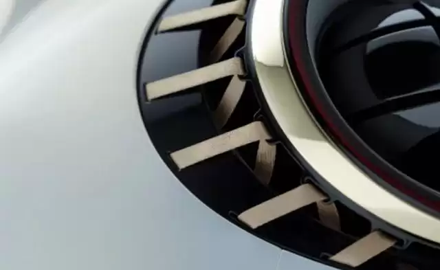 smart精灵2概念车设计草图公布，原型车将于北京车展亮相