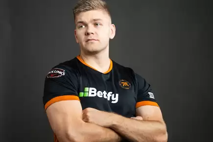 BIG惊天重组！丹麦指挥blameF空降德国豪门，国际纵队转型最后拼图