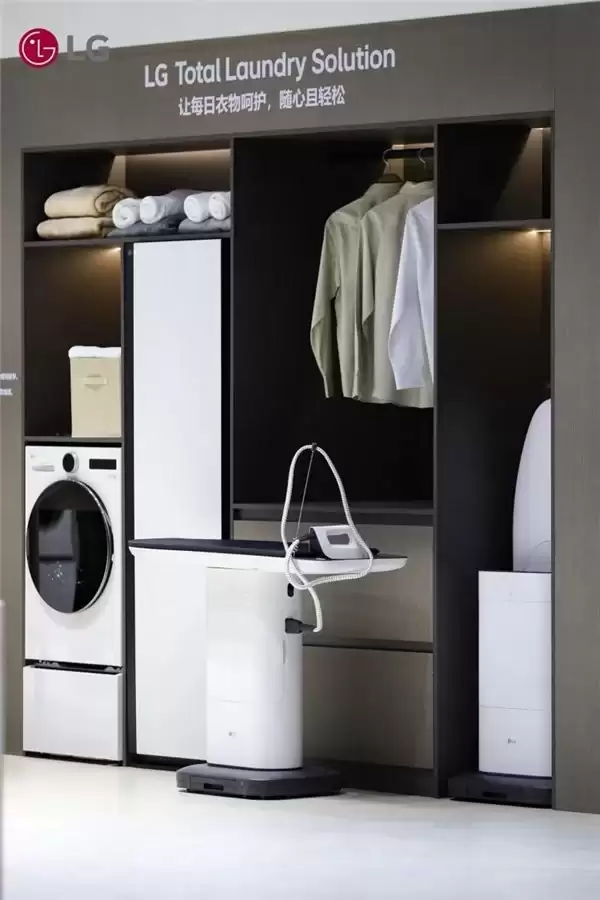告别霉味褶皱：LG Styler 双转子变频技术，为南方提供除湿方案