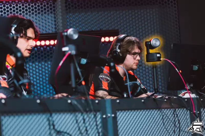 2026年VRS大洗牌！CAC/布达佩斯Major或碘伏CS2顶级战队格局