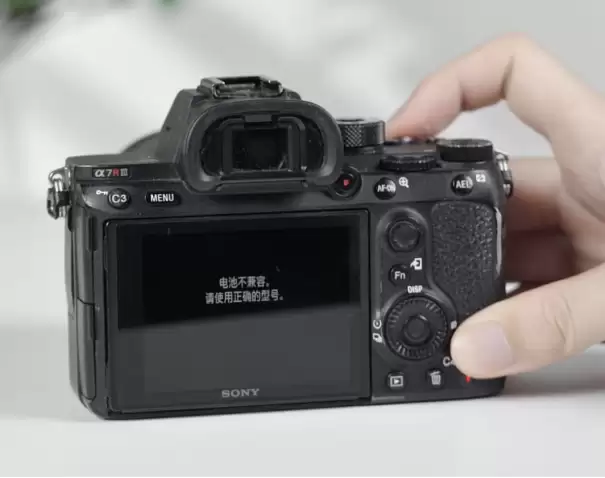 斯丹德发布高性能影像供电系统——龙鳞Pro系列