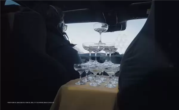 42万元的蔚来ES9发布 友商高管们今夜还睡得着吗