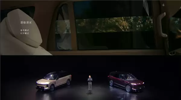 42万元的蔚来ES9发布 友商高管们今夜还睡得着吗