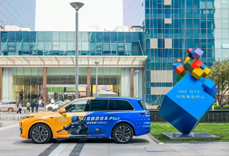 解耦性能与厚重，英特尔AI高静Plus正在重写游戏本定义