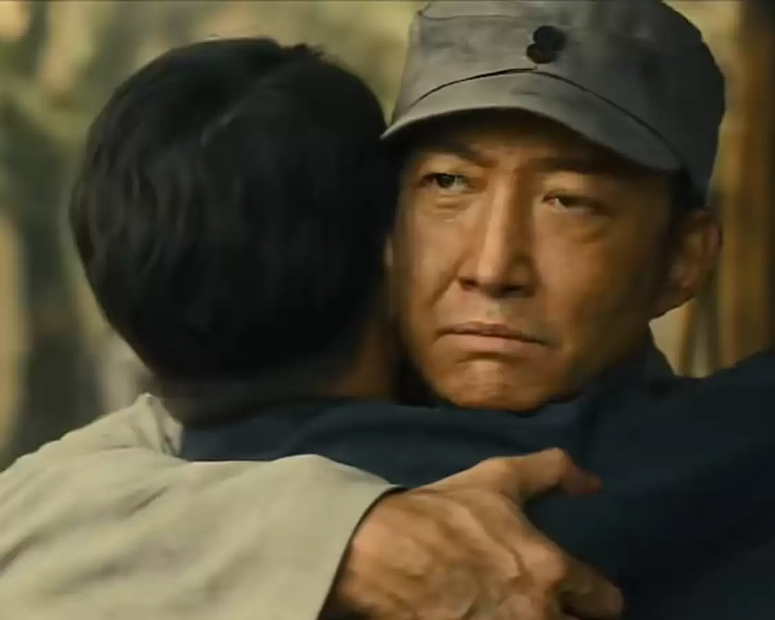 好家伙《八千里路云和月》开播就差评一片，观众给的理由挺新鲜！