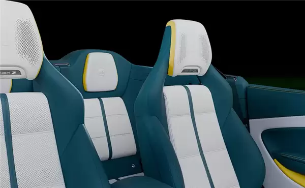 三电机超1000马力、零百2秒内！腾势Z软顶敞篷超跑官图发布