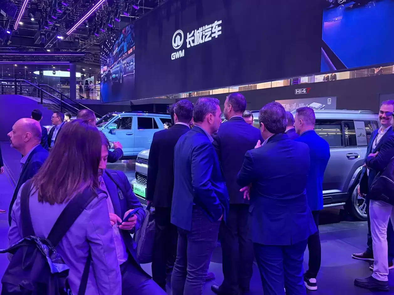 76f2aa2bbedd060512d05eb7f72fd3f3