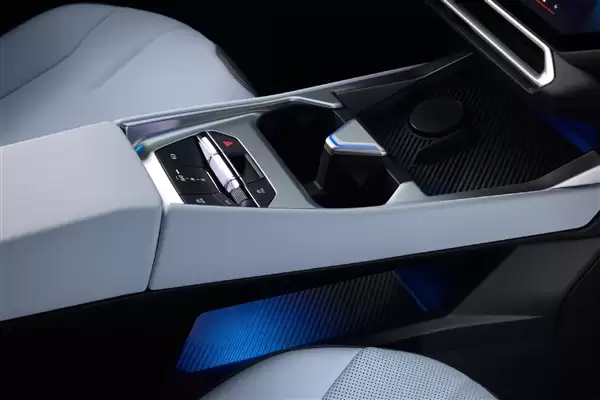 续航可破千公里！宝马新世代i3全球首发：内外焕然一新