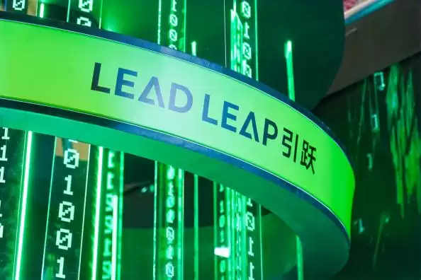 原子埃尔携新品「引跃」亮相 AWE2026：以 AI 戒指重构智能穿戴新范式