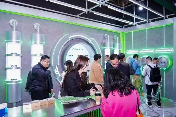 原子埃尔携新品「引跃」亮相 AWE2026：以 AI 戒指重构智能穿戴新范式