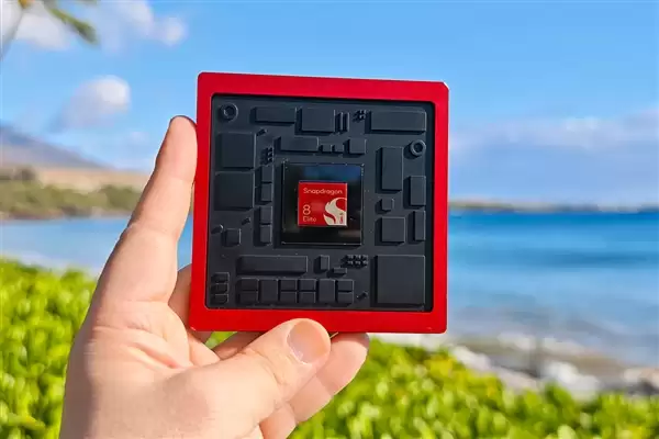 史上电池最大的小米旗舰来了！小米17 Max五月亮相：全能大屏旗舰