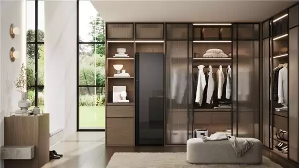 高端礼服在家如何护理？衣物护理机选购与品牌对比指南