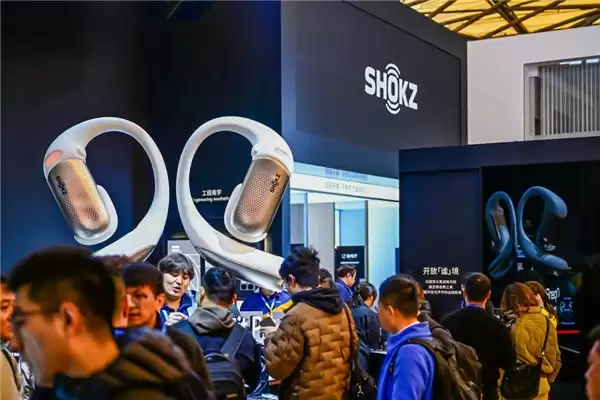 韶音携开放式滤噪新物种 OpenFit Pro，重磅亮相 AWE2026