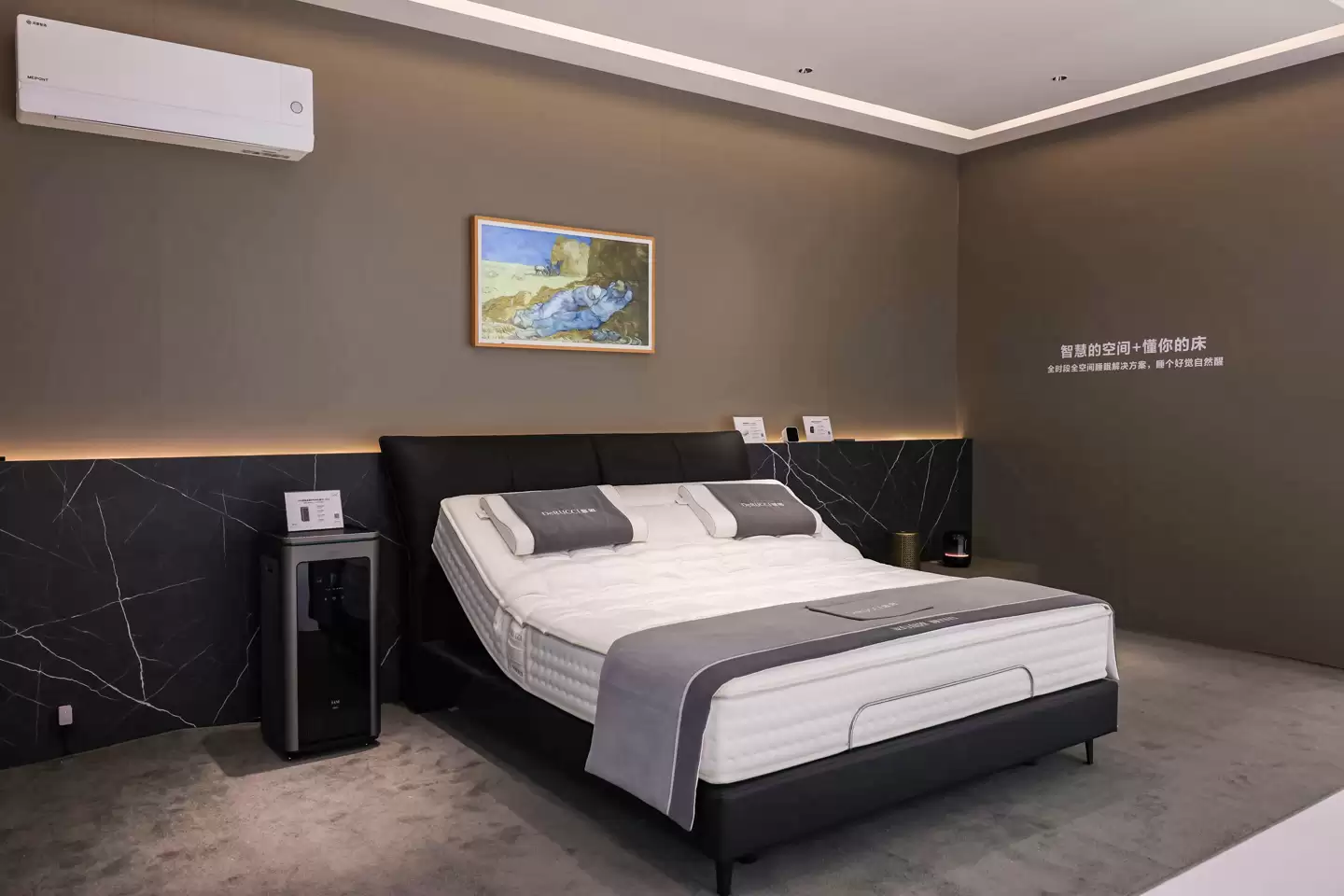 大咖云集 AWE，慕思携华为鸿蒙共启睡眠科技新纪元