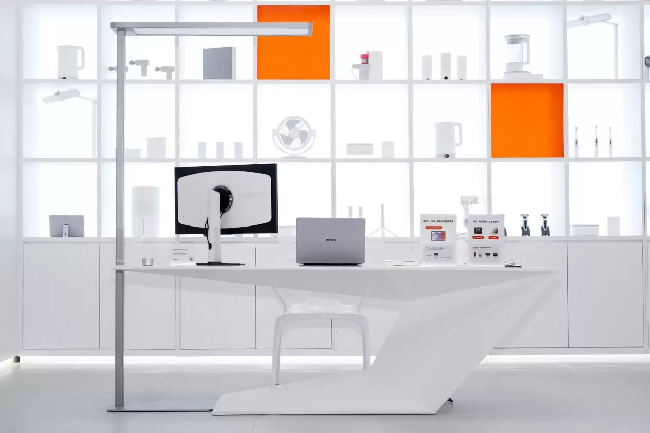 高智感的家小米科技家电创新展登录 AWE 中国家电及消费电子博览会