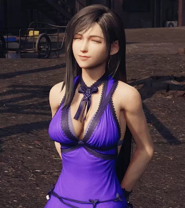 《最终幻想7》手游活动蒂法被加布料 玩家大呼失望