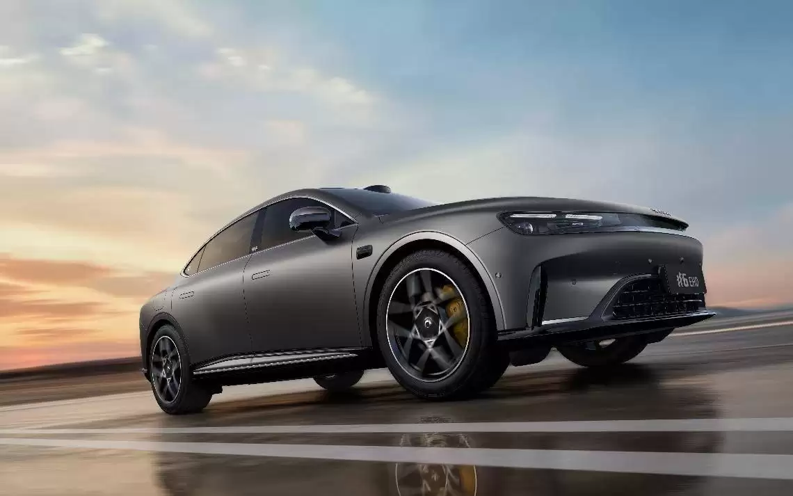 smart 精灵 6 号开启预售：从城市小车到豪华掀背，smart 变大了，也变得更复杂了丨北京车展