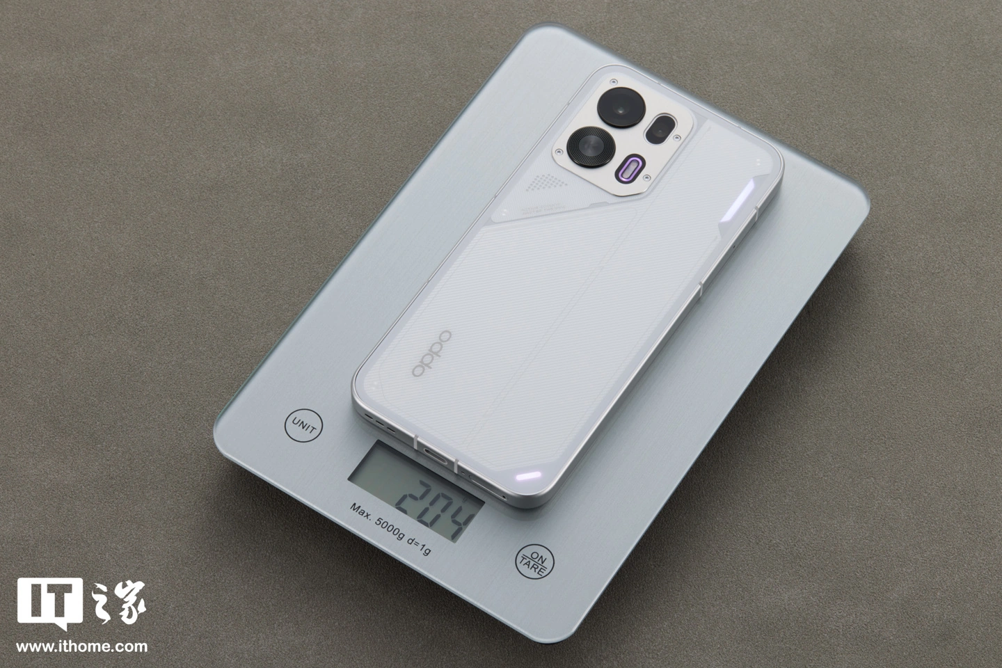 当机能风遇上轻薄手感：OPPO K15 Pro「赛博光翼」开箱图赏