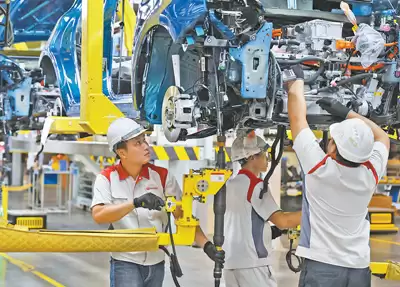 中企在泰下线首款本土化生产纯电动汽车